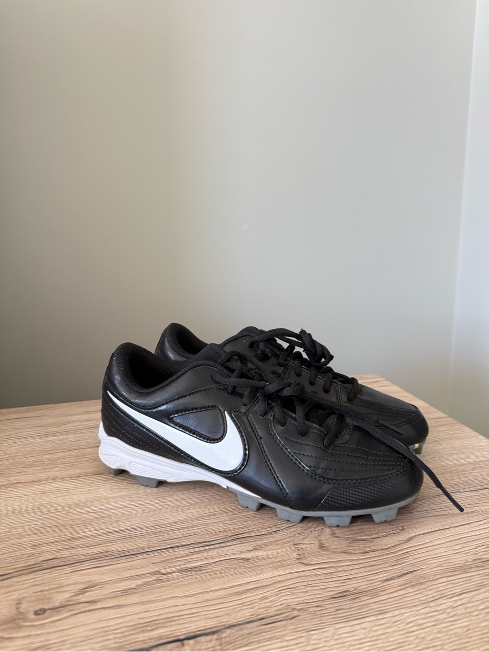 Nike Unify Keystone Women's Softball Cleats - Size 7.5